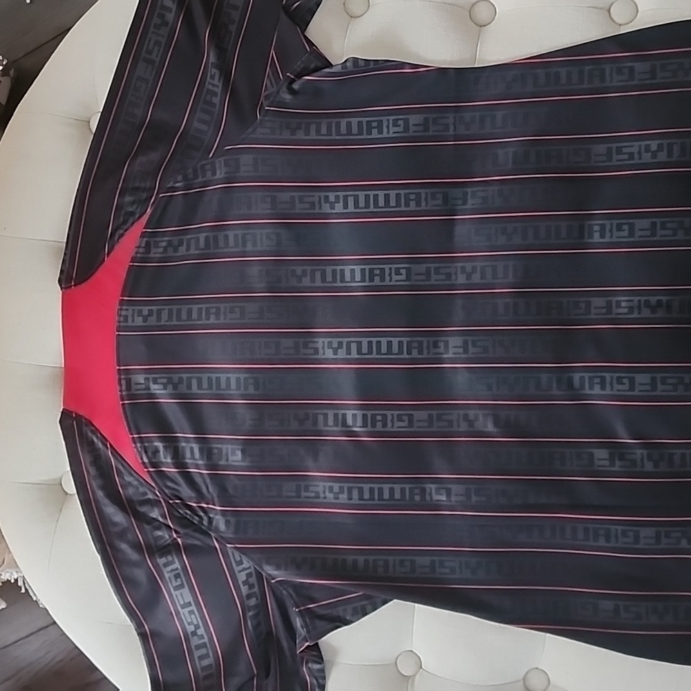 🔥Liverpool F.C. Nike Jersey -- LeBron Theme!! XL ! 🔥 - Picture 7 of 7